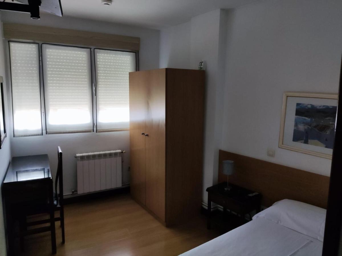 Pension Las Matillas Miranda de Ebro Kültér fotó